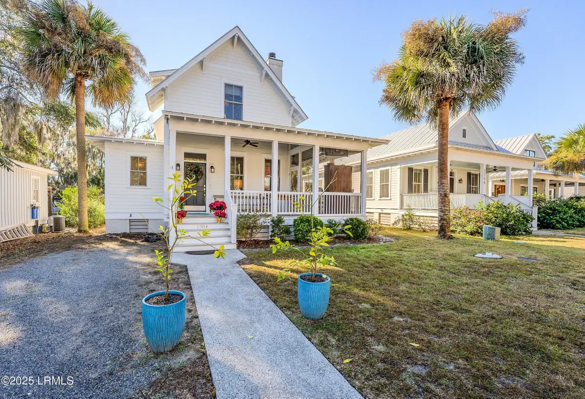 1304 Washington Street, Beaufort, SC 29902 - Image #1