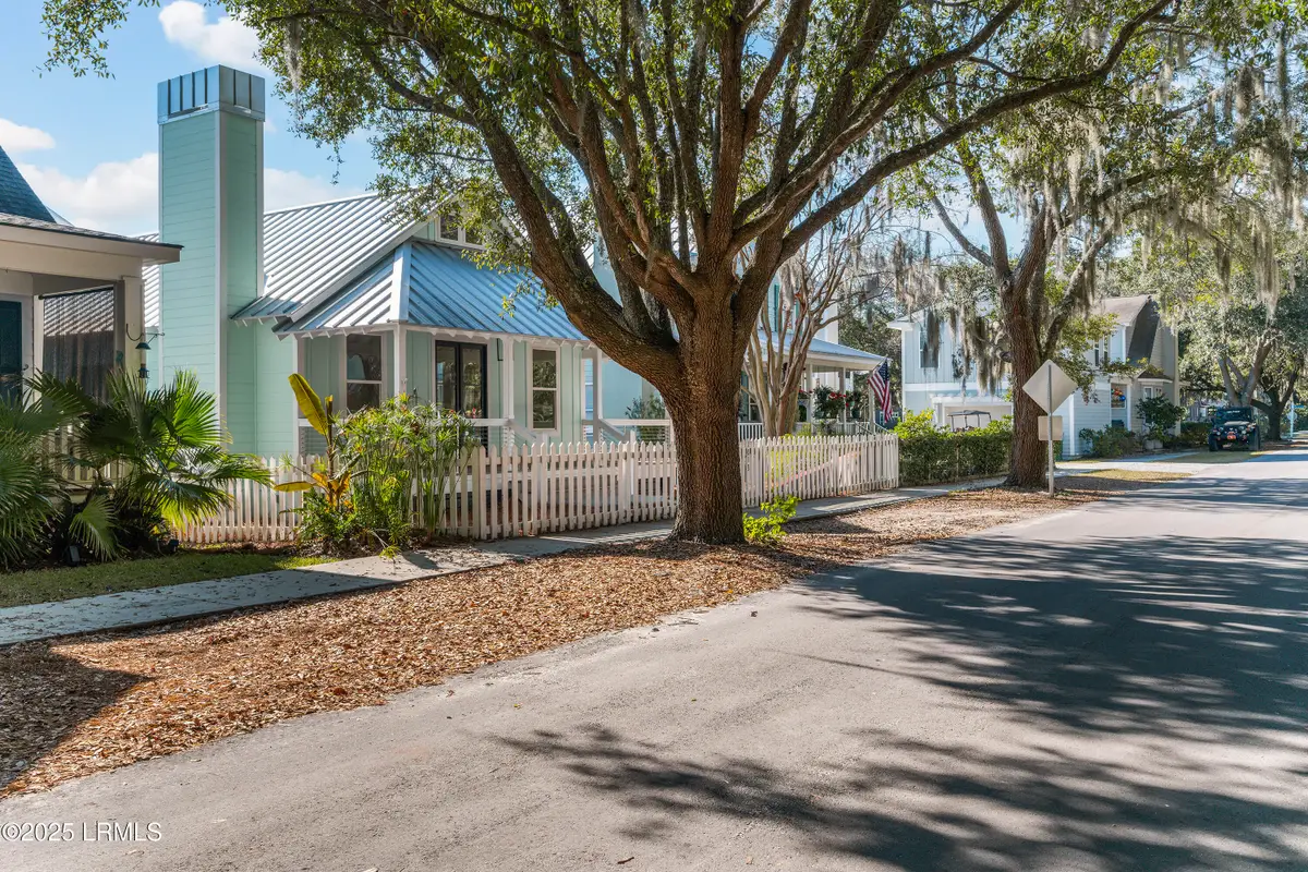 1013 11th Street, Port Royal, SC 29935 - Image #1