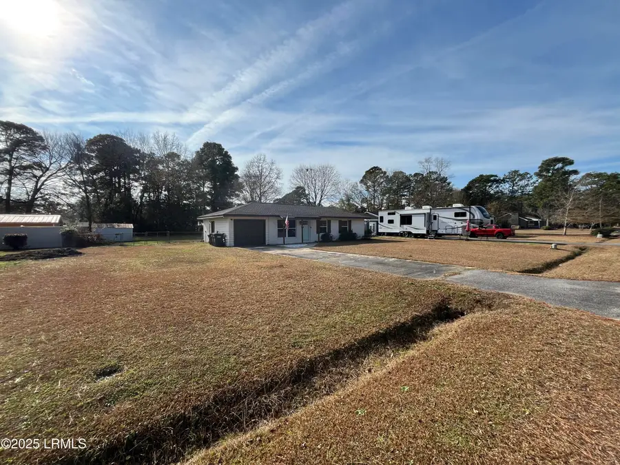 4340 Pinewood Circle, Beaufort, SC 29906 - Image #3