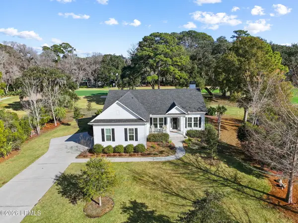 809 Island Circle W, St. Helena Island, SC 29920