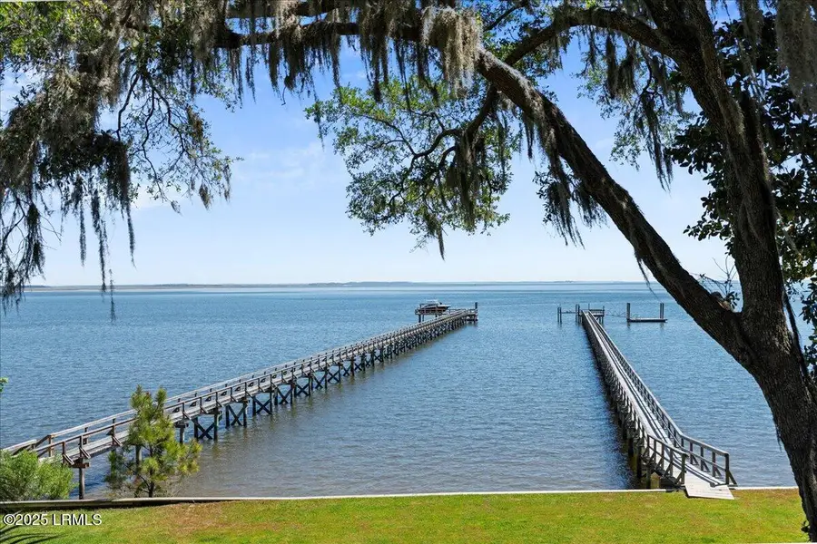 121 Alston Road, Beaufort, SC 29907 - Image #2
