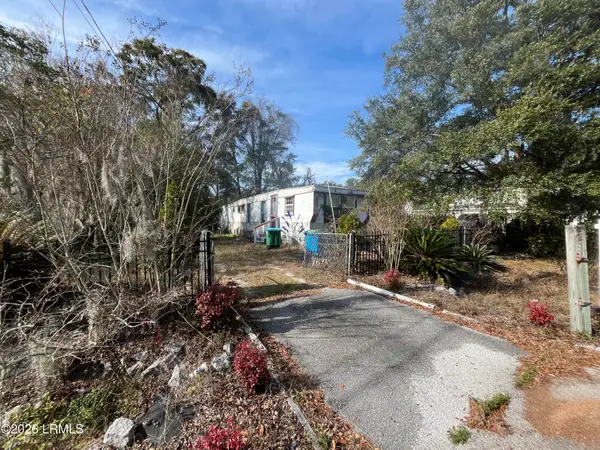 1405 Robinson Street, Port Royal, SC 29935