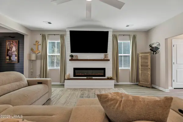 4 Whispering Oaks Circle, Okatie, SC 29909