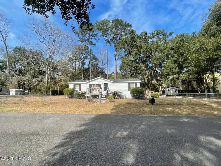 4 Adams Way, Beaufort, SC 29906 - #3