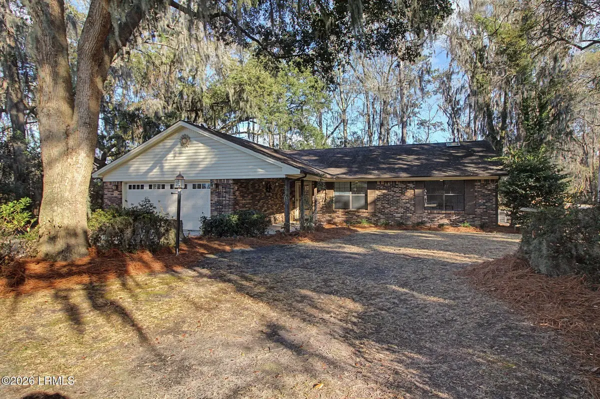 2001 Ashwood Circle, Beaufort, SC 29906 - #1