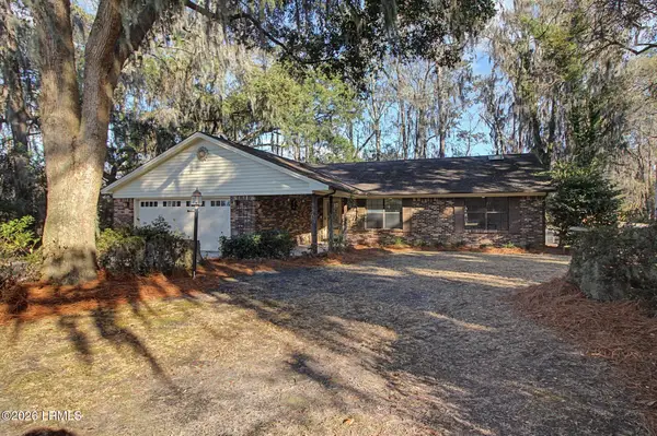 2001 Ashwood Circle, Beaufort, SC 29906