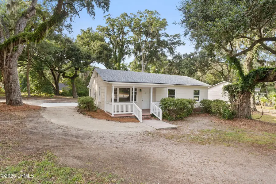 27 Miller Drive W, Beaufort, SC 29907 - #2