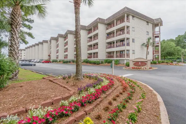 40 Folly Field Road #126, Hilton Head Island, SC 29928