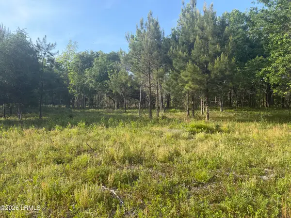 177 Spann Circle, Seabrook, SC 29940