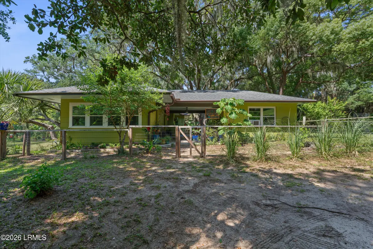 16 Oakland Drive, Saint Helena Island, SC 29920 - #1