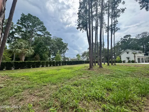 211 Harborview Drive, Beaufort, SC 29907