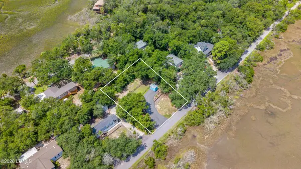 56 Inglewood Circle, St. Helena Island, SC 29920