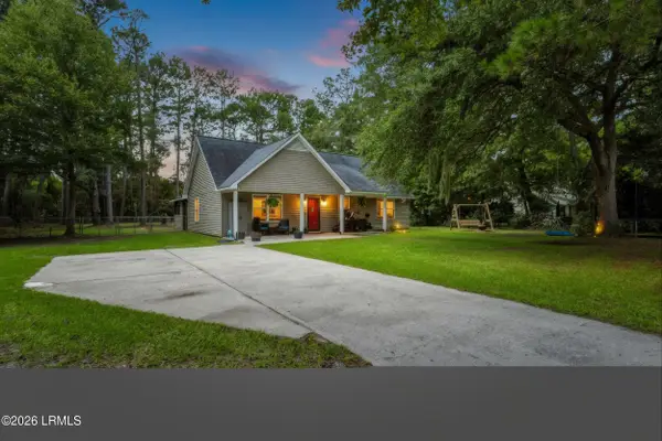16 Hewlett Road, Beaufort, SC 29907