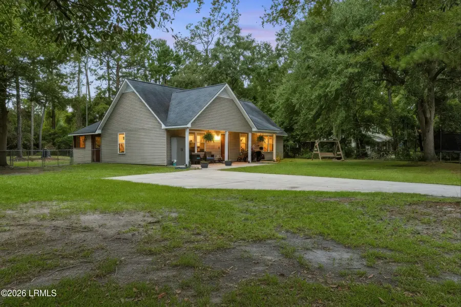 16 Hewlett Road, Beaufort, SC 29907 - #2