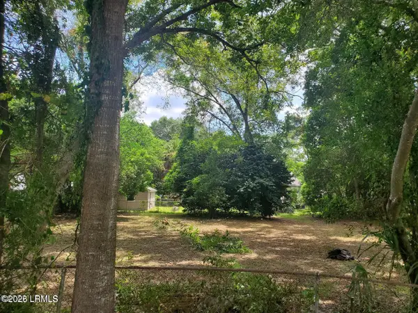 2698 Jones Avenue, Beaufort, SC 29902