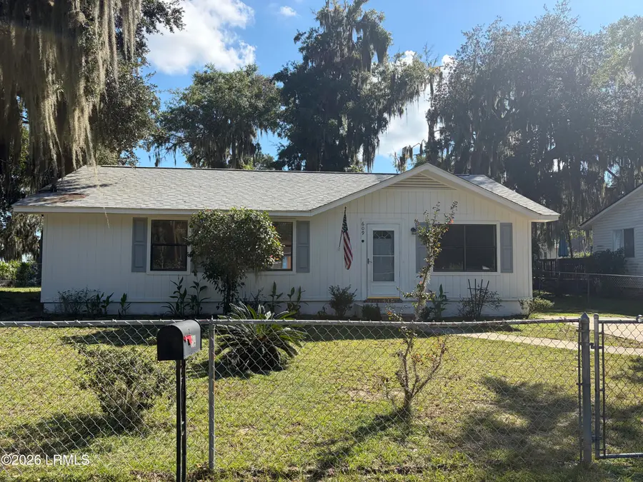 609 Greenway Court, Port Royal, SC 29935 - #2