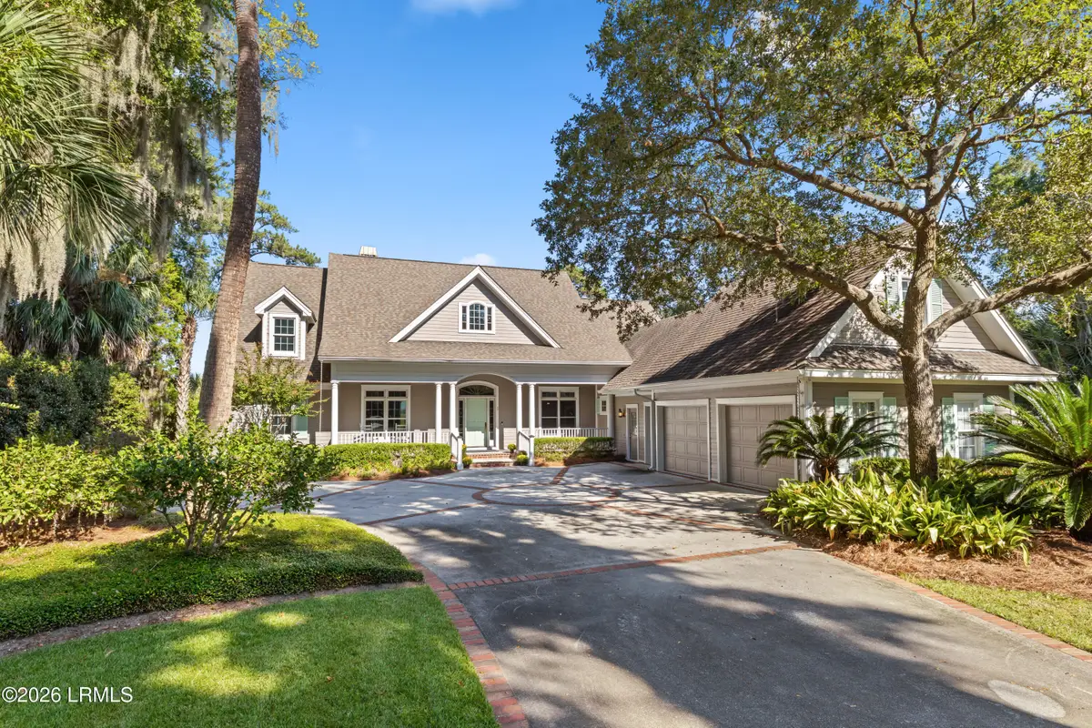 655 Island Circle E, Saint Helena Island, SC 29920 - #1