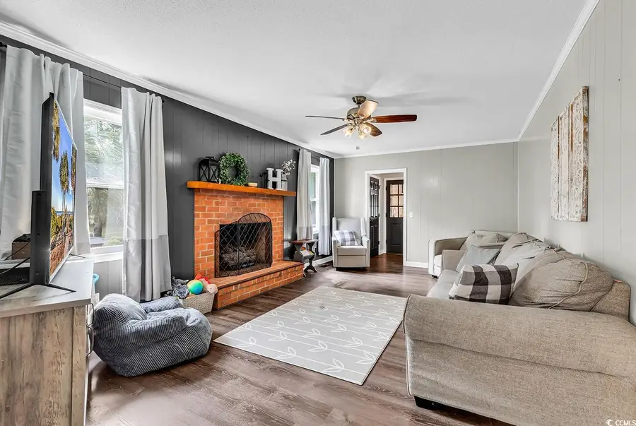 108 Wyandot St, Darlington, SC 29532 - Image #2