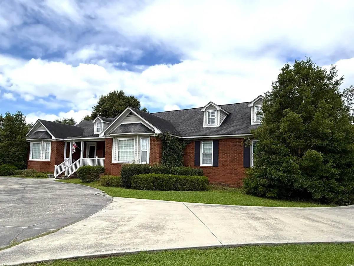 626 Camelot Rd, Lake City, SC 29560 - #1