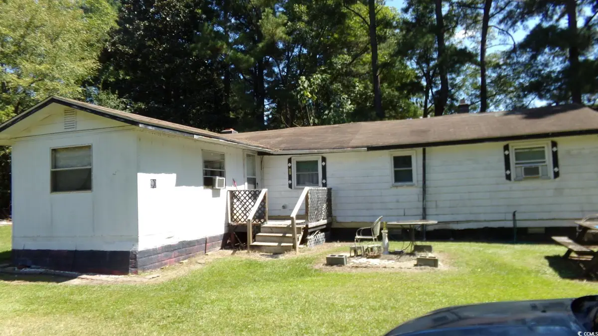 90 Oak Tree St, Hallsboro, NC 28442 - Image #1