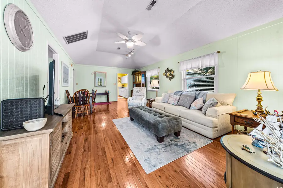 820 9th Ave. S, North Myrtle Beach, SC 29582 - Image #3