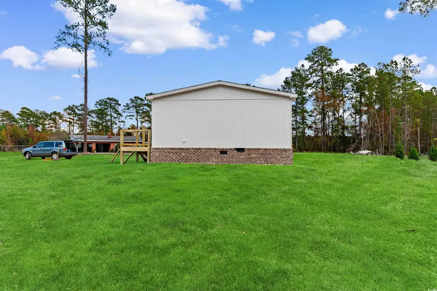 101 Feather Dr, Georgetown, SC 29440 - Image #3