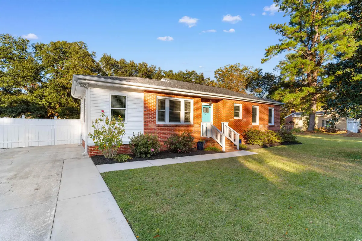 221 Bragdon Ave., Georgetown, SC 29440 - Image #1