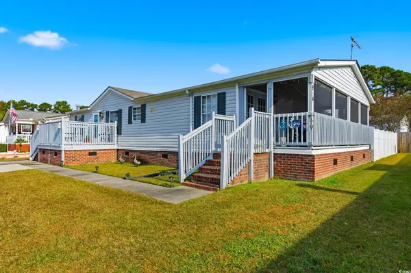 3136 Lyndon Dr., Little River, SC 29566