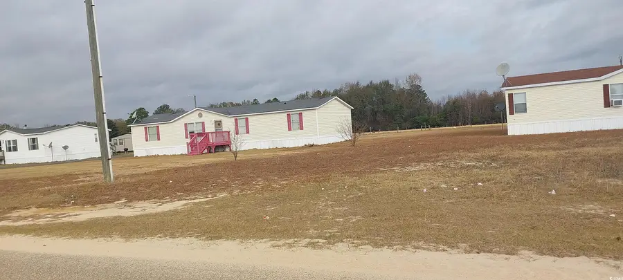 322 Nestle Down Dr, Sellers, SC 29592 - Image #2