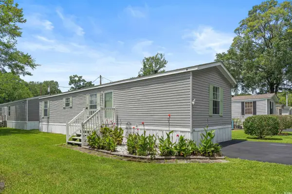 904 Periwinkle Pl., Myrtle Beach, SC 29577