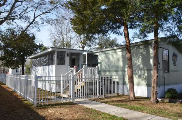 29 Crooked Island Circle, Murrells Inlet, SC 29576