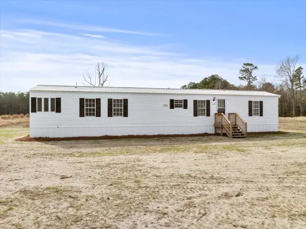 1049 Sawyer Rd., Marion, SC 29571