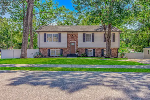 313 N Poplar Dr., Surfside Beach, SC 29575