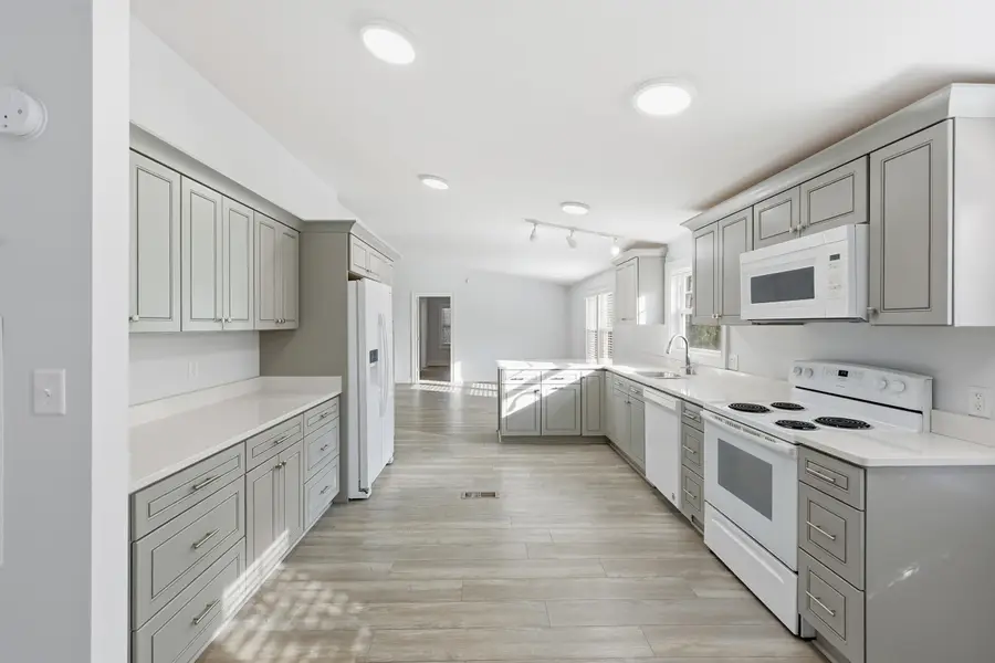 24 Samy Ln., Pawleys Island, SC 29585 - #2