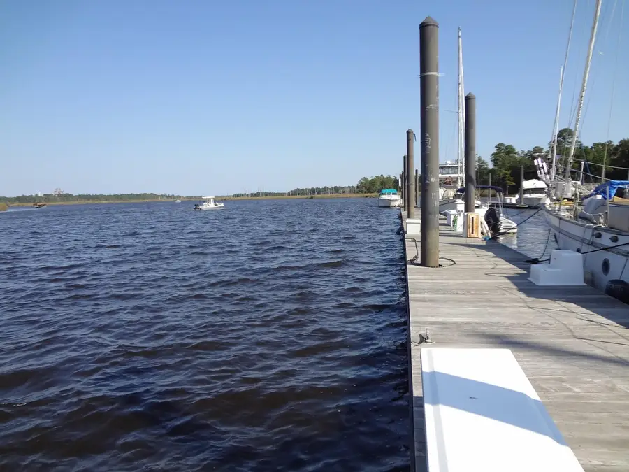 Slip 40 Friendfield Marina, Georgetown, SC 29440 - Image #2