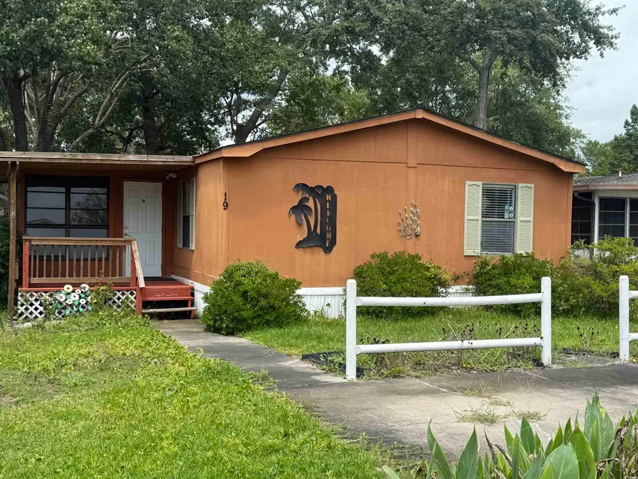 19 Poolside Dr., Murrells Inlet, SC 29576 - Image #2