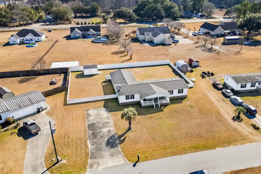 2854 Rebel Ridge Rd., Conway, SC 29526 - Image #2