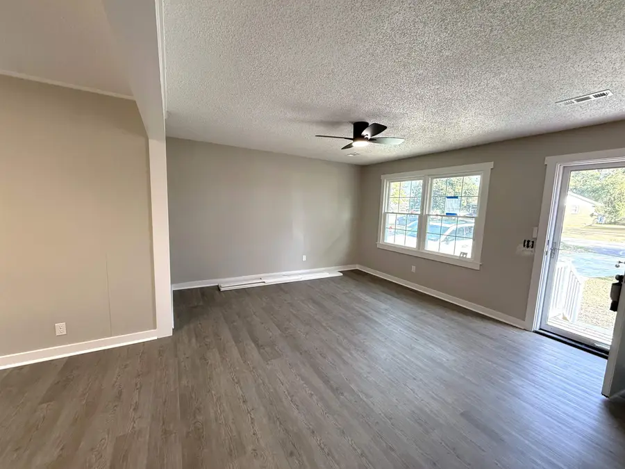 532 Palm Circle, Lake City, SC 29560 - #2