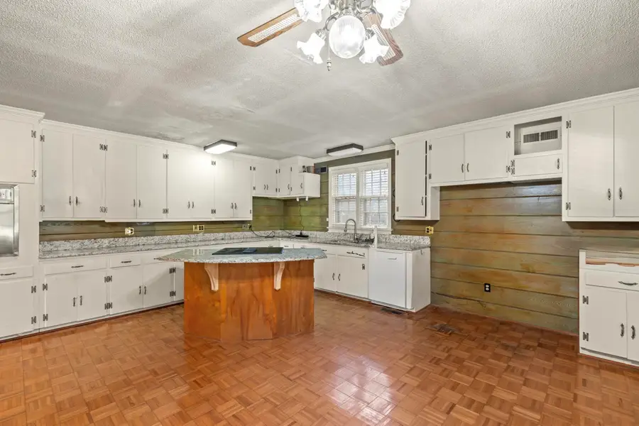 426 N Park St., Mullins, SC 29574 - Image #3