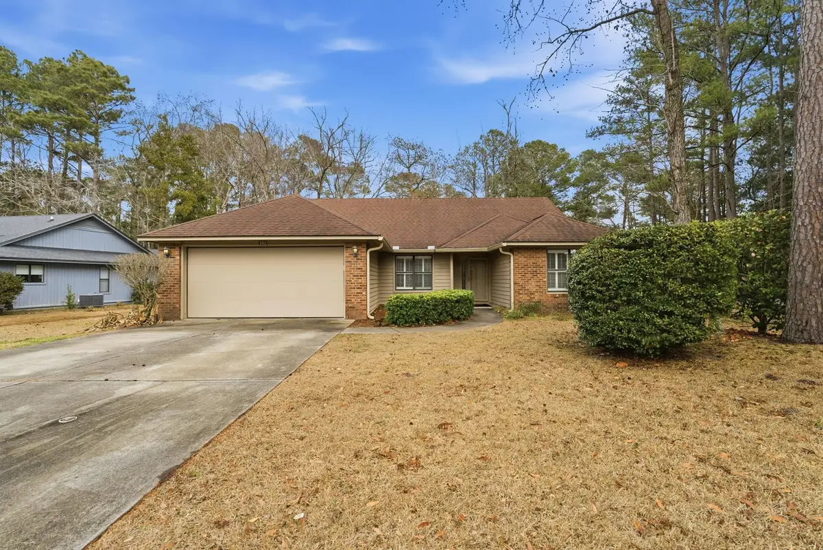 101 Hickory Dr., Conway, SC 29526 - Image #1