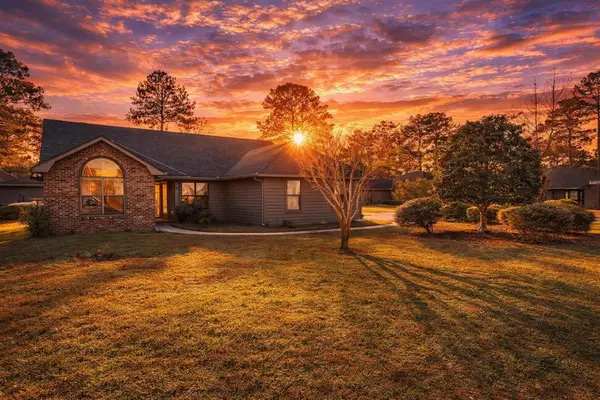 101 Linden Circle, Conway, SC 29526