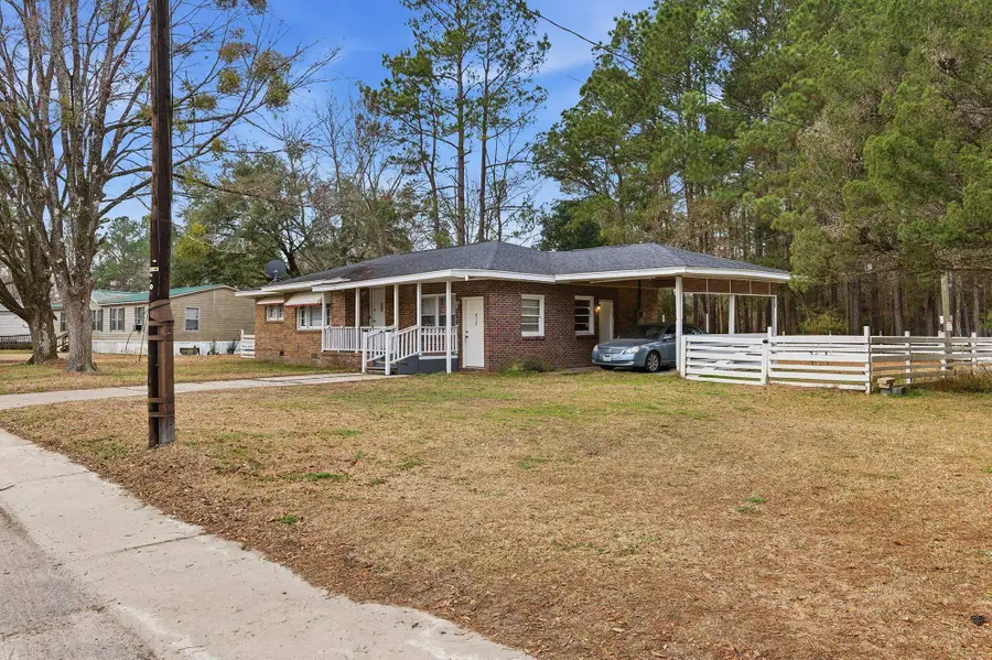 412 Jones Ave., Andrews, SC 29510 - #3