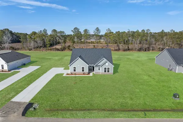 128 Furnies Place, Loris, SC 29569