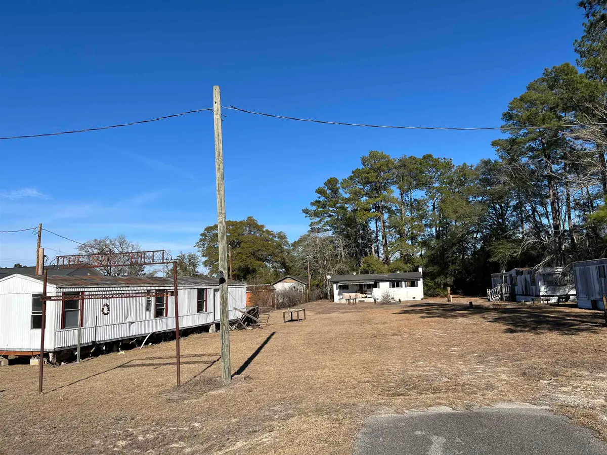 6503 Hillside Ct, Mullins, SC 29574 - #1