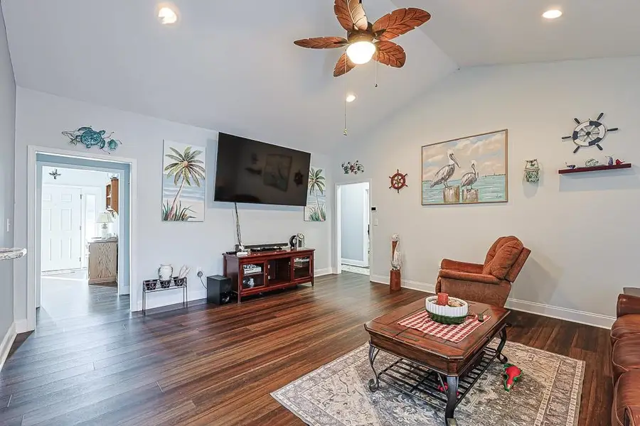 6777 Hampton Rd., Conway, SC 29527 - #2