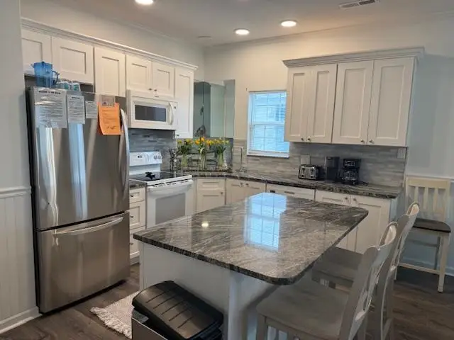 114 7th Ave. S, Myrtle Beach, SC 29575 - #3