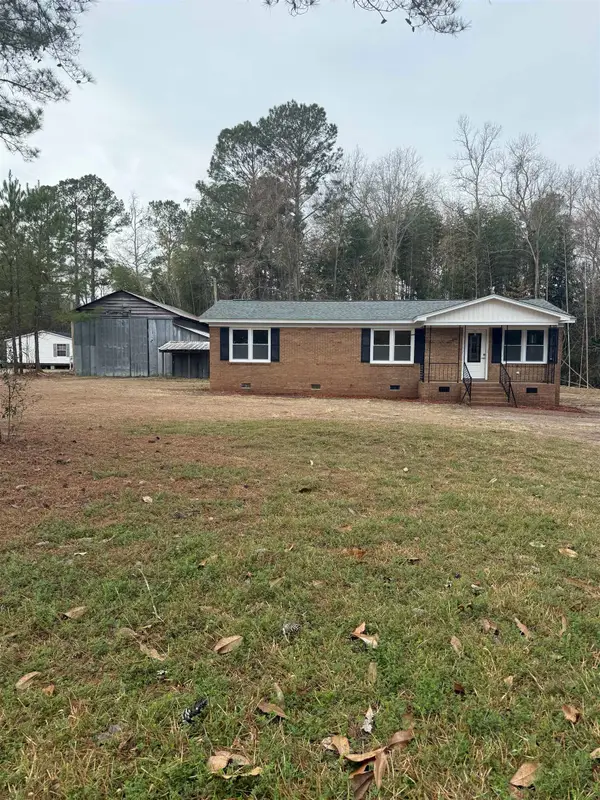 111 Oak Log Lake Rd., Conway, SC 29526