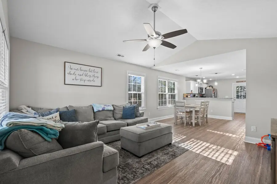 3032 Wise Rd., Conway, SC 29526 - #3