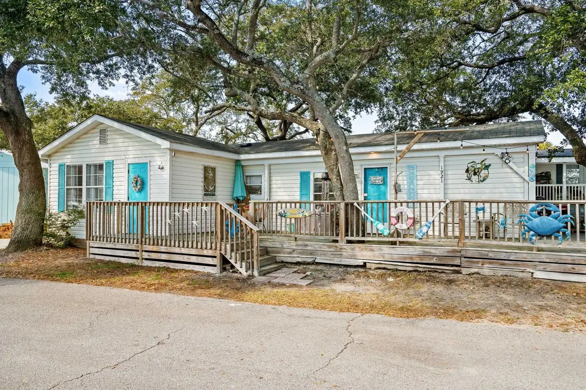 1921 Kingfisher Dr., Surfside Beach, SC 29575 - #1