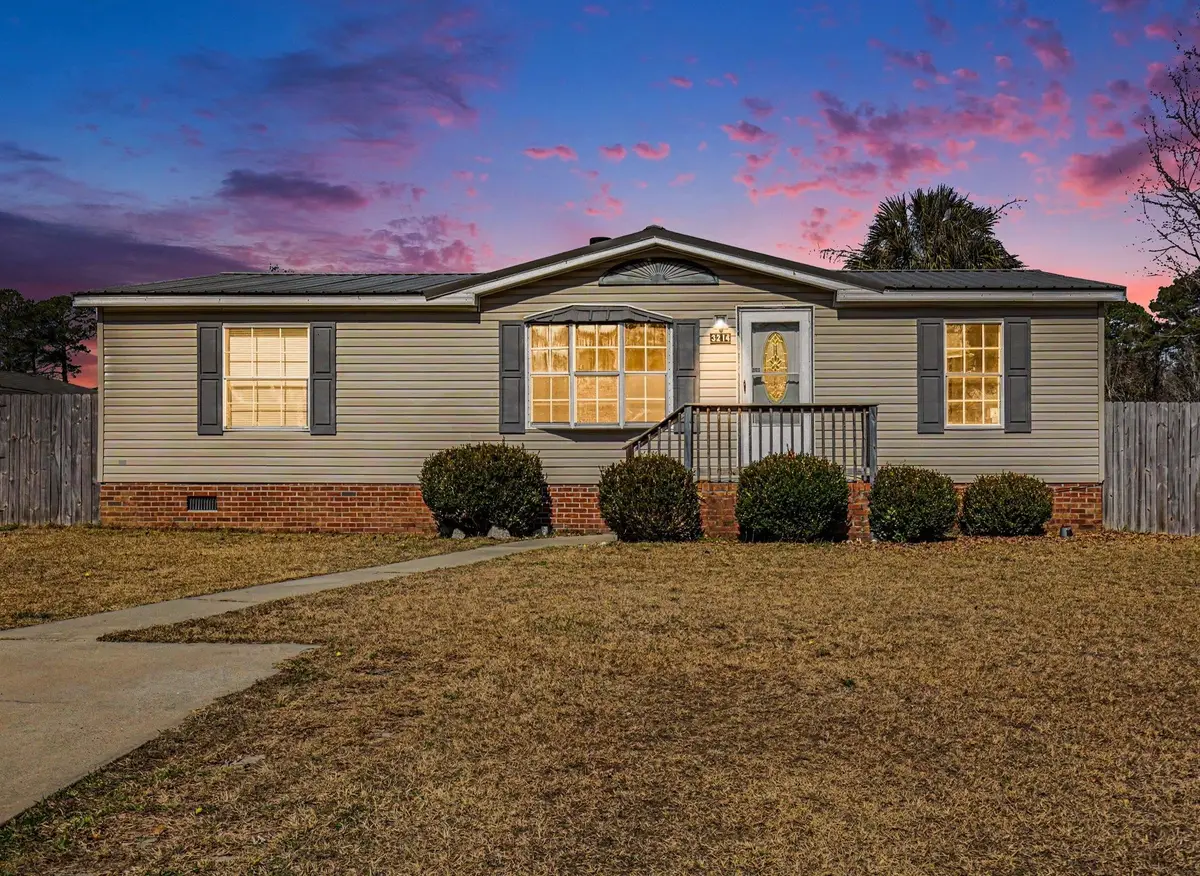 3214 Lyndon Dr., Little River, SC 29566 - #1